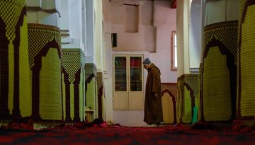 &Gamma;&iota;&alpha;&tau;ί &omicron;&iota; &Mu;&omicron;&upsilon;&sigma;&omicron;&upsilon;&lambda;&mu;ά&nu;&omicron;&iota; &epsilon;ί&nu;&alpha;&iota; &tau;ό&sigma;&omicron; &epsilon;&pi;&iota;&theta;&epsilon;&tau;&iota;&kappa;&omicron;ί &alpha;&pi;έ&nu;&alpha;&nu;&tau;&iota; &sigma;&tau;&alpha; &Lambda;&Omicron;&Alpha;&Tau;&Kappa;&Iota;;