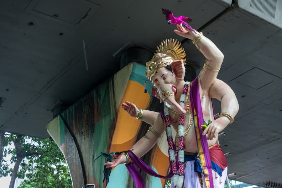 Photo transgender deities