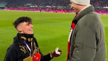 &Delta;&iota;&alpha;&iota;&tau;&eta;&tau;ή&sigmaf; &pi;&omicron;&delta;&omicron;&sigma;&phi;&alpha;ί&rho;&omicron;&upsilon; &delta;έ&chi;&tau;&eta;&kappa;&epsilon; &epsilon;&pi;ί&theta;&epsilon;&sigma;&eta; &sigma;&tau;&omicron; &sigma;&pi;ί&tau;&iota; &tau;&omicron;&upsilon; &mu;ί&alpha; &epsilon;&beta;&delta;&omicron;&mu;ά&delta;&alpha; &alpha;&phi;ό&tau;&omicron;&upsilon; έ&kappa;&alpha;&nu;&epsilon; &pi;&rho;ό&tau;&alpha;&sigma;&eta; &gamma;ά&mu;&omicron;&upsilon; &sigma;&tau;&omicron;&nu; &phi;ί&lambda;&omicron; &tau;&omicron;&upsilon; &sigma;&epsilon; &alpha;&gamma;ώ&nu;&alpha;