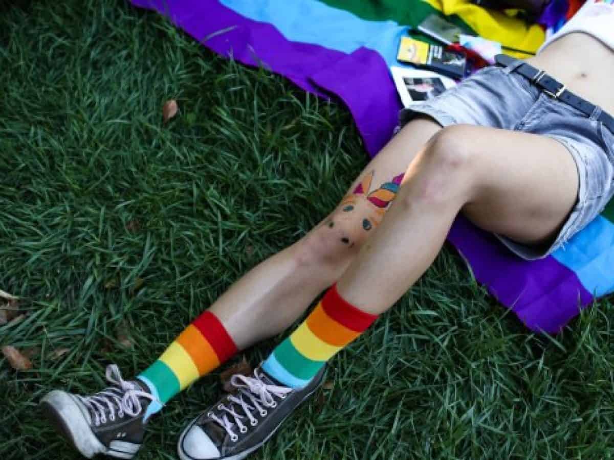 &Sigma;&omicron;&kappa;&alpha;&rho;&iota;&sigma;&tau;&iota;&kappa;ά &sigma;&tau;&omicron;&iota;&chi;&epsilon;ί&alpha; &gamma;&iota;&alpha; &tau;&iota;&sigmaf; &laquo;&theta;&epsilon;&rho;&alpha;&pi;&epsilon;ί&epsilon;&sigmaf; &mu;&epsilon;&tau;&alpha;&sigma;&tau;&rho;&omicron;&phi;ή&sigmaf;&raquo; &sigma;&tau;&eta;&nu; &Epsilon;&Epsilon; &ndash; &Pi;&rho;ώ&tau;&eta; &eta; &Epsilon;&lambda;&lambda;ά&delta;&alpha; &sigma;&tau;&eta; &nu;&tau;&rho;&omicron;&pi;&iota;&alpha;&sigma;&tau;&iota;&kappa;ή &lambda;ί&sigma;&tau;&alpha;