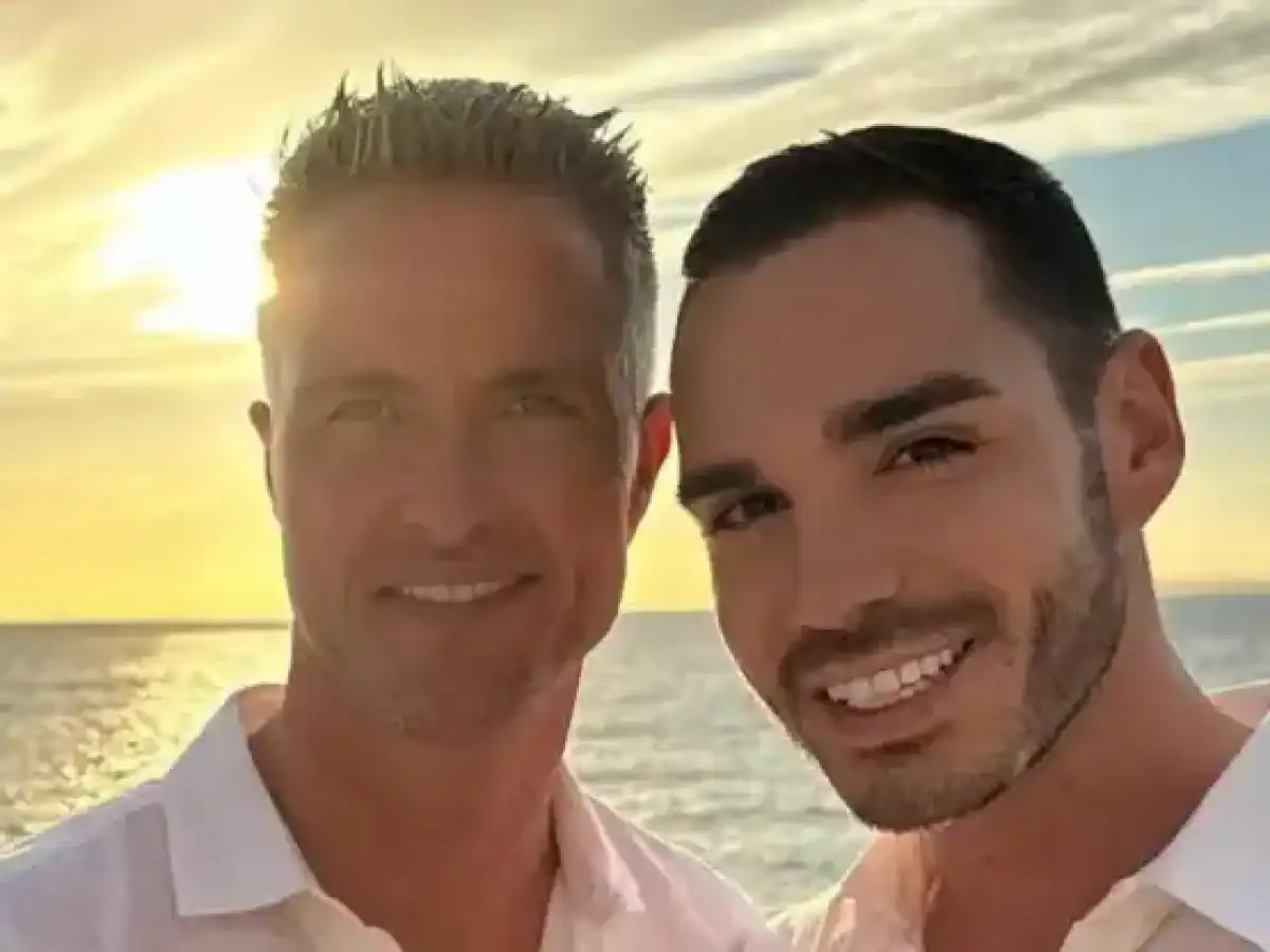 &Tau;&omicron; &epsilon;ί&delta;&omega;&lambda;&omicron; &tau;&eta;&sigmaf; &Phi;ό&rho;&mu;&omicron;&upsilon;&lambda;&alpha; 1, &Rho;&alpha;&lambda;&phi; &Sigma;&omicron;&upsilon;&mu;ά&chi;&epsilon;&rho;, &pi;&alpha;&nu;&tau;&rho;&epsilon;ύ&epsilon;&tau;&alpha;&iota; &tau;&omicron;&nu; &sigma;ύ&nu;&tau;&rho;&omicron;&phi;ό &tau;&omicron;&upsilon;