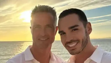 &Tau;&omicron; &epsilon;ί&delta;&omega;&lambda;&omicron; &tau;&eta;&sigmaf; &Phi;ό&rho;&mu;&omicron;&upsilon;&lambda;&alpha; 1, &Rho;&alpha;&lambda;&phi; &Sigma;&omicron;&upsilon;&mu;ά&chi;&epsilon;&rho;, &pi;&alpha;&nu;&tau;&rho;&epsilon;ύ&epsilon;&tau;&alpha;&iota; &tau;&omicron;&nu; &sigma;ύ&nu;&tau;&rho;&omicron;&phi;ό &tau;&omicron;&upsilon;