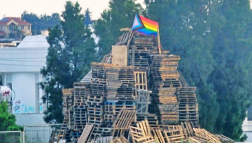 &Kappa;ύ&pi;&rho;&omicron;&sigmaf;: &Omicron;&mu;&omicron;&phi;&omicron;&beta;&iota;&kappa;ό &pi;&alpha;&rho;&alpha;&lambda;ή&rho;&eta;&mu;&alpha; &ndash; &Kappa;&alpha;ί&nu;&epsilon; &sigma;&eta;&mu;&alpha;ί&epsilon;&sigmaf; &Lambda;&Omicron;&Alpha;&Tau;&Kappa;&Iota;+ &omega;&sigmaf; &Iota;&omicron;ύ&delta;&epsilon;&sigmaf; &ndash; &Eta;&chi;&eta;&rho;ή &kappa;&alpha;&tau;&alpha;&gamma;&gamma;&epsilon;&lambda;ί&alpha; &tau;&eta;&sigmaf; Accept &ndash; LGBTI Cyprus